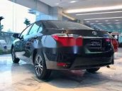 Bán xe Toyota Corolla Altis năm 2020, màu đen, giá 736tr