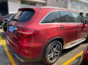 Xe cũ chính hãng Mercedes GLC300 2020 màu đỏ, nội thất kem, siêu lướt giá tốt