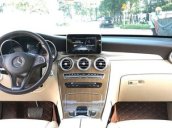 Cần bán Mercedes GLC 250 4Matic sản xuất 2016, màu trắng