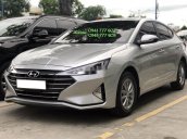 Bán Hyundai Elantra đời 2019, màu bạc, mới hoàn toàn