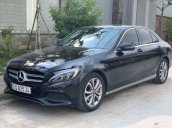 Bán Mercedes C class sản xuất năm 2018, màu đen