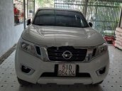 Bán Nissan Navara sản xuất năm 2016, màu trắng, nhập khẩu nguyên chiếc chính chủ