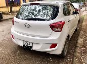 Cần bán Hyundai Grand i10 năm 2015, màu trắng, nhập khẩu chính chủ