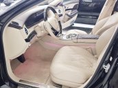 Xe Mercedes S600 đời 2016, màu đen như mới