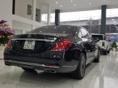 Xe Mercedes S600 đời 2016, màu đen như mới