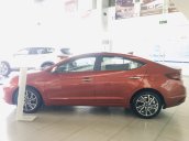 Cần bán xe Hyundai Elantra 2.0 AT sản xuất 2020, màu đỏ