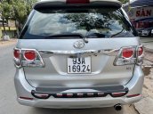 Bán Toyota Fortuner năm sản xuất 2014, màu bạc