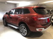 Cần bán xe Ford Everest năm 2018, màu đỏ, xe nhập