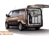 Ford Tourneo 2020 - giá chỉ 960 triệu - LH để nhận ưu đãi tốt nhất