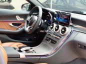 Xe cũ chính hãng - Mercedes C300 AMG 2020 chính chủ siêu lướt giá cực tốt