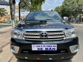 Bán xe Toyota Fortuner 2.7V đời 2009, màu đen