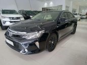 Bán Toyota Camry 2.0E sản xuất năm 2019, màu đen còn mới