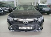 Bán Toyota Camry 2.0E sản xuất năm 2019, màu đen còn mới