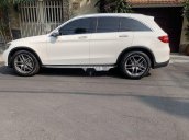 Bán Mercedes GLC-300 4 Matic đời 2016, màu trắng ít sử dụng