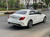 MBA Auto - Bán xe Mercedes C300 AMG màu trắng/đen 2018 giá tốt - trả trước 600 triệu nhận xe