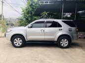 Cần bán xe Toyota Fortuner năm sản xuất 2009, xe nhập, 600tr