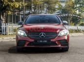 Bán ô tô Mercedes-Benz C300 sản xuất 2019, màu đỏ