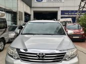 Toyota Fortuner 2.7V AT 2012, số tự động 01 cầu, xe bán tại hãng