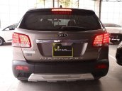 Cần bán gấp Kia Sorento 2.4AT 4WD 2010, nhập khẩu