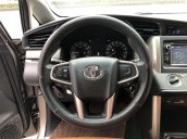 Cần bán xe Toyota Innova sản xuất 2018, đăng ký lần đầu T1/2018