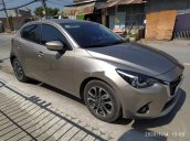 Bán xe Mazda 2 năm 2015 xe gia đình, giá chỉ 445 triệu