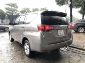 Cần bán xe Toyota Innova sản xuất 2018, đăng ký lần đầu T1/2018