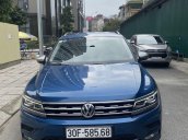 Cần bán lại xe Volkswagen Tiguan đời 2019, màu xanh lam, nhập khẩu chính chủ