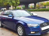 Cần bán gấp Audi A4 1.8AT sản xuất 2013, màu xanh lam, xe nhập  