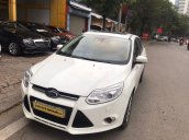 Cần bán xe Ford Focus Titanium 2.0AT đời 2014, màu trắng, giá chỉ 495 triệu