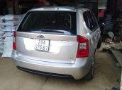 Cần bán gấp Kia Carens đời 2011, 290 triệu