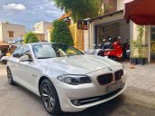 Bán BMW 5 Series 520i năm sản xuất 2013, màu trắng, nhập khẩu nguyên chiếc