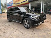 GLC 250 4Matic sản xuất 2016 màu đen, nội thất đen