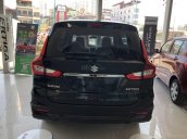 Bán xe khu vực Hà Nội: Suzuki Ertiga 1.5 AT GLX đời 2020, màu đen, xe nhập