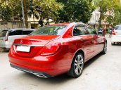 Cần bán lại xe Mercedes C250 năm 2017, màu đỏ chính chủ