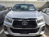 Bán Toyota Hilux 2.8AT sản xuất 2020, màu bạc, nhập khẩu
