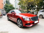 Cần bán lại xe Mercedes C250 năm 2017, màu đỏ chính chủ