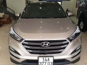 Bán Hyundai Tucson đời 2019, màu xám số tự động