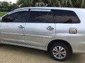 Cần bán Toyota Innova 2.0E sản xuất 2016, màu bạc, xe nhập chính chủ