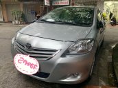 Cần bán gấp Toyota Vios đời 2011, màu bạc, giá chỉ 325 triệu