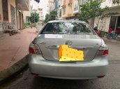 Cần bán gấp Toyota Vios đời 2011, màu bạc, giá chỉ 325 triệu