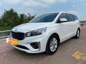 Bán Kia Sedona sản xuất 2019, màu trắng số tự động