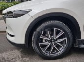 Cần bán Mazda CX 5 sản xuất 2018, màu trắng