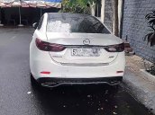 Cần bán xe Mazda 6 sản xuất năm 2017, màu trắng xe gia đình, 795tr