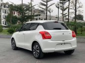 Cần bán Suzuki Swift đời 2019, màu trắng, xe nhập