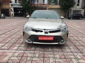 Bán ô tô Toyota Camry AT năm 2016 giá cạnh tranh