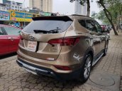 Cần bán xe Hyundai Santa Fe AT sản xuất năm 2017 chính chủ