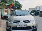 Cần bán lại xe Mitsubishi Pajero năm sản xuất 2011, nhập khẩu số sàn