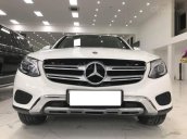 Bán Mercedes - Benz GLC250 4Matic sản xuất 2018. Xe siêu lướt, bảo hành chính hãng