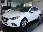 Bán Mazda 3 đời 2019, màu trắng, giá 629tr