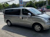 Bán xe Hyundai Starex sản xuất 2012, màu bạc số sàn, 498tr